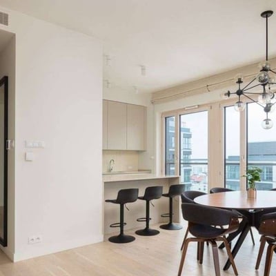 Аренда просторной 3-комнатной квартиры, 100 м², район Śródmieście, Варшава, Польша